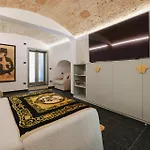 Incentro Domus Alojamento de Acomodação e Pequeno-almoço 4*
