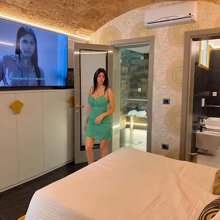 Incentro Domus פולינאנו א מארה