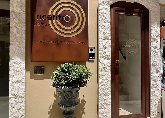 Incentro Domus Bed and Breakfast 4*